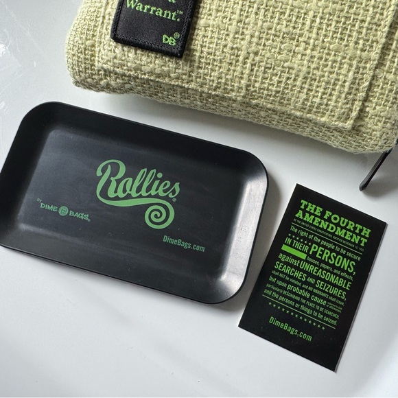 Dime Bags All-in-One Padded Pouch - 8” - Smell-Proof - Picture 5 of 10